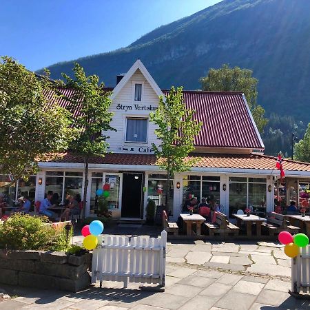 Stryn Kaffebar & Vertshus 외부 사진