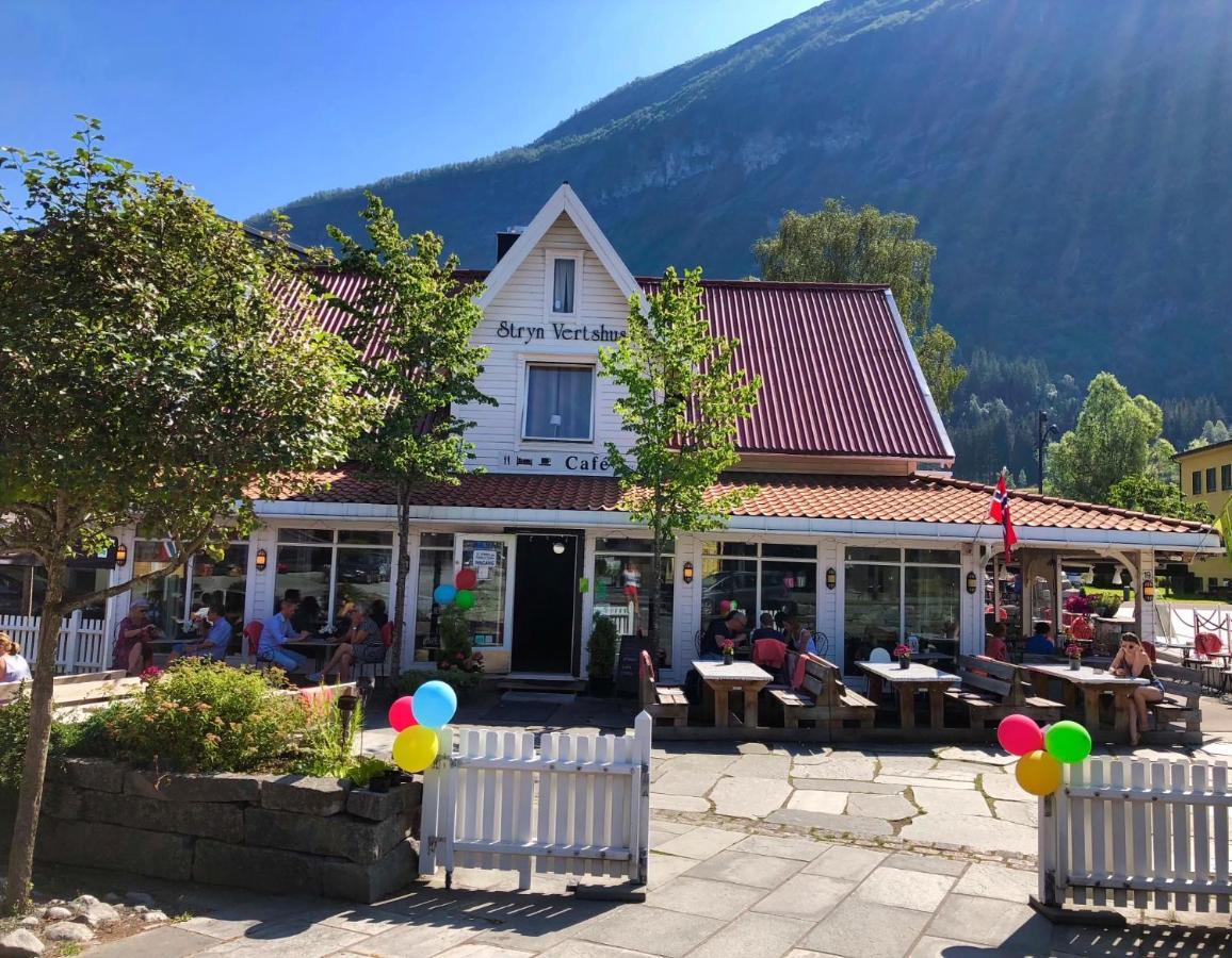 Stryn Kaffebar & Vertshus 외부 사진